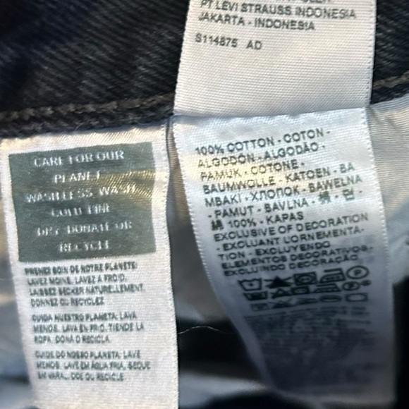 Levi's Women's Ribcage Straight Ankle Destructed Black Jeans - Picture 12 of 15